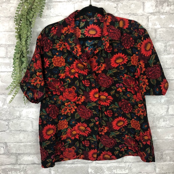 Vintage Tops - Vintage // Autumnal Floral Print Blouse